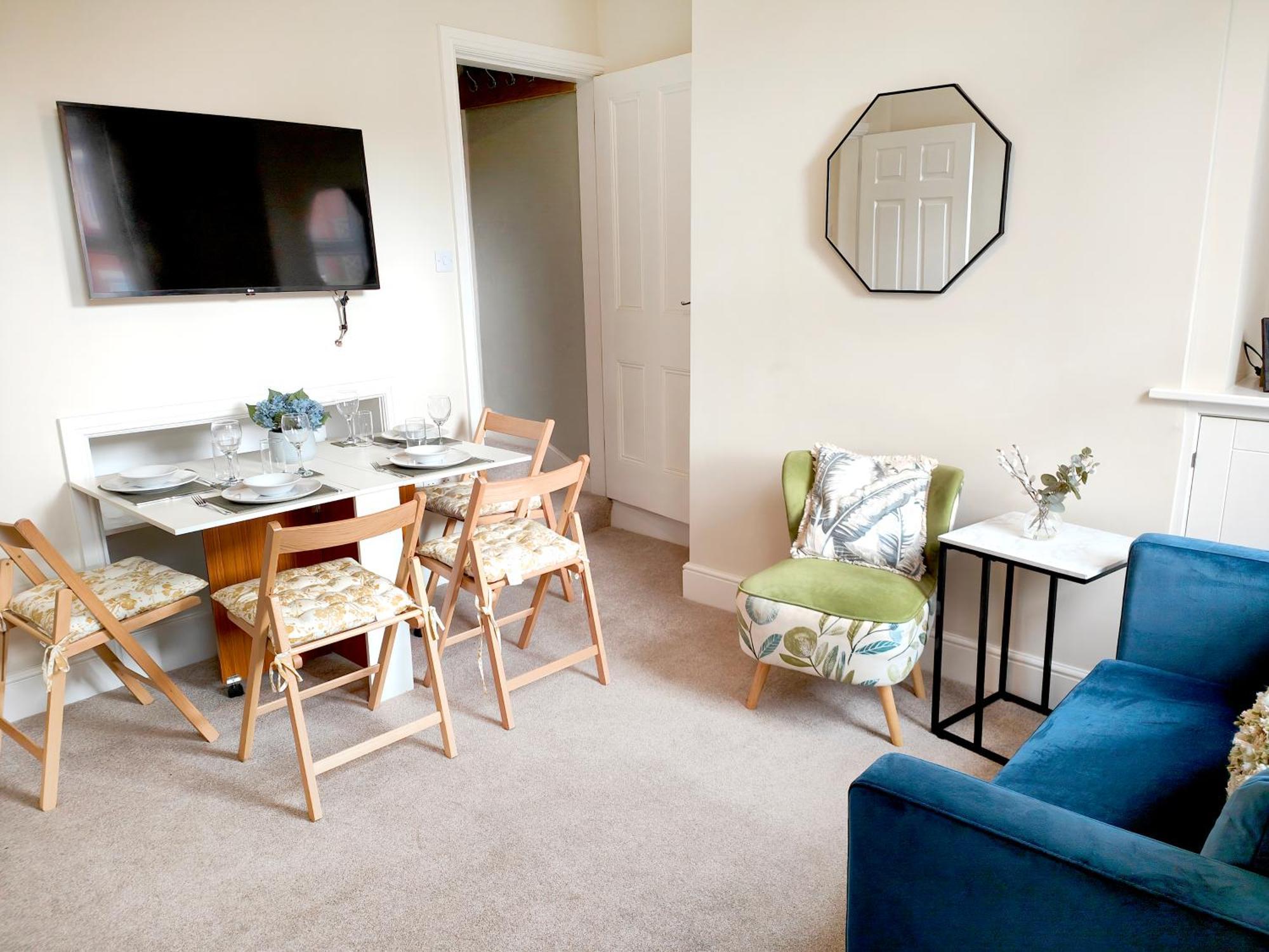 Douglas House, Near Hospital, Attractive And Comfy 2 Bedroom House With Enclosed Yard To Rear Carlisle  Exterior foto