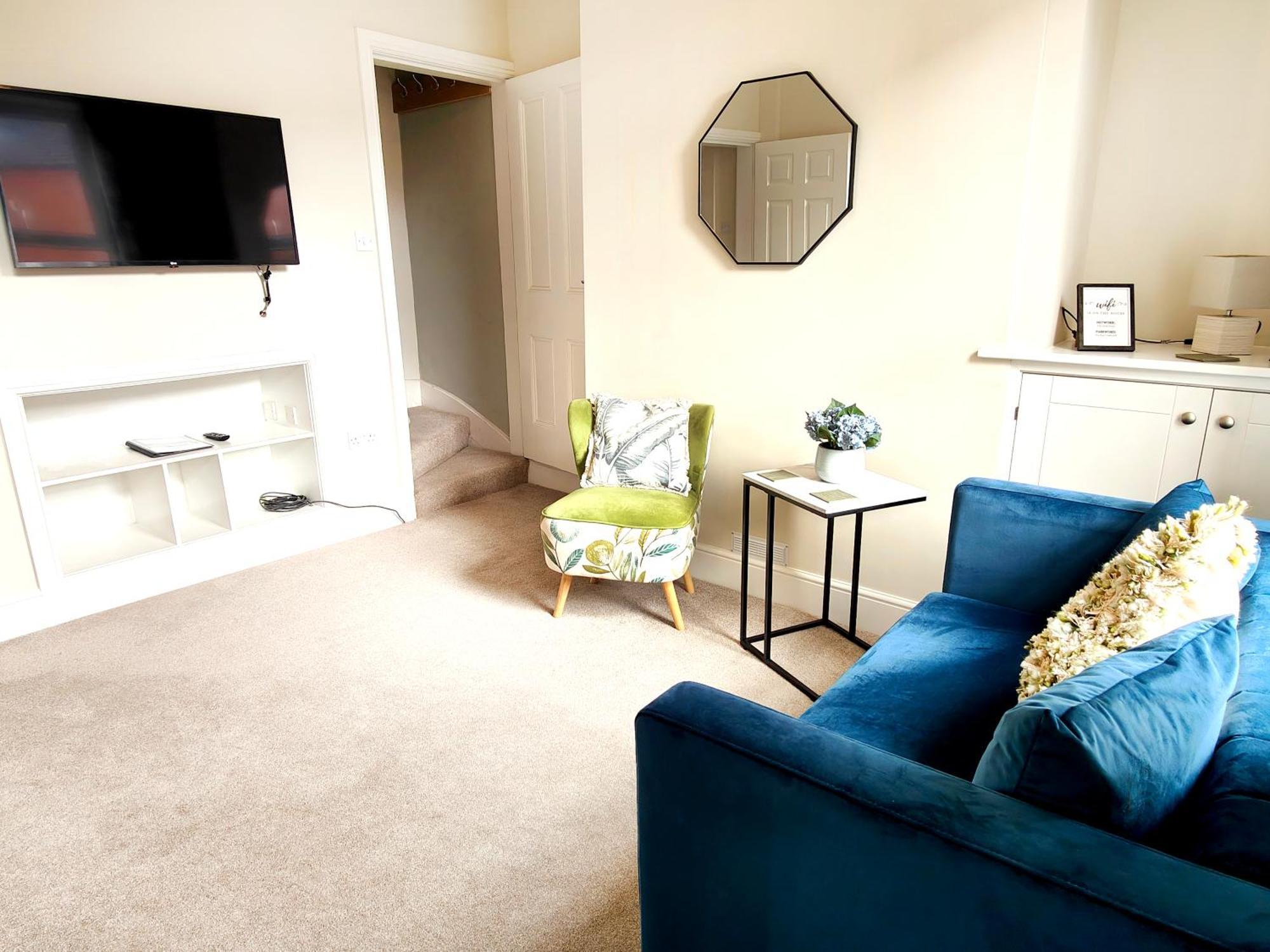 Douglas House, Near Hospital, Attractive And Comfy 2 Bedroom House With Enclosed Yard To Rear Carlisle  Exterior foto