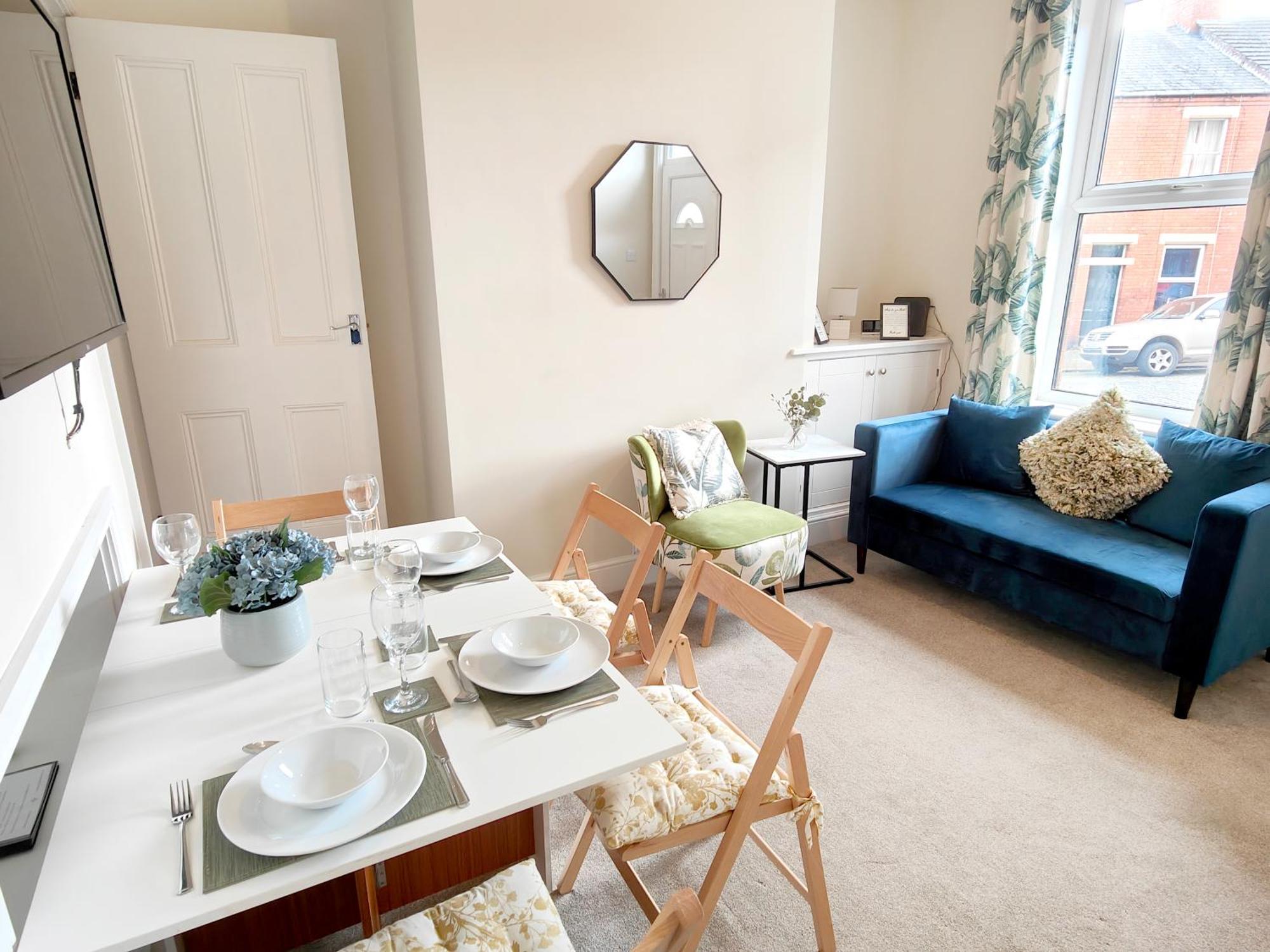 Douglas House, Near Hospital, Attractive And Comfy 2 Bedroom House With Enclosed Yard To Rear Carlisle  Exterior foto